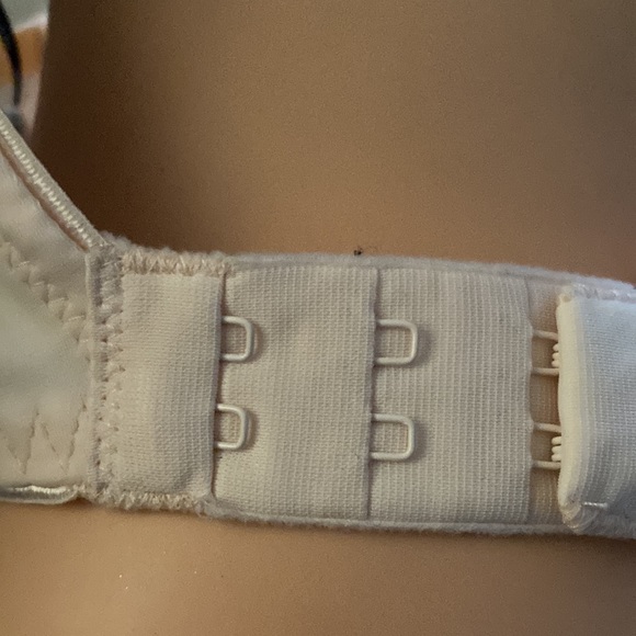 FANTASIE  blush colored underwire bra 30D NWT - Picture 5 of 6